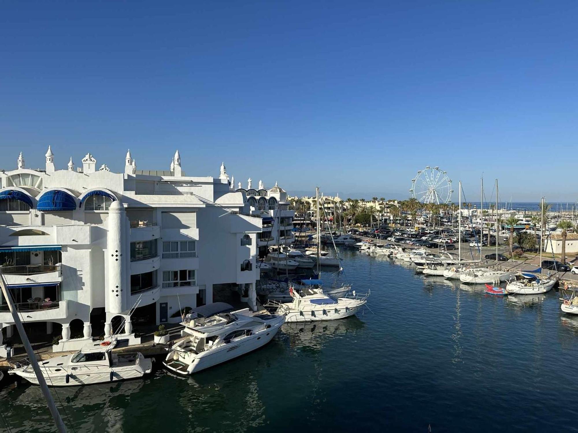 Nice Apartament In Puerto Marina بينالماذينا المظهر الخارجي الصورة