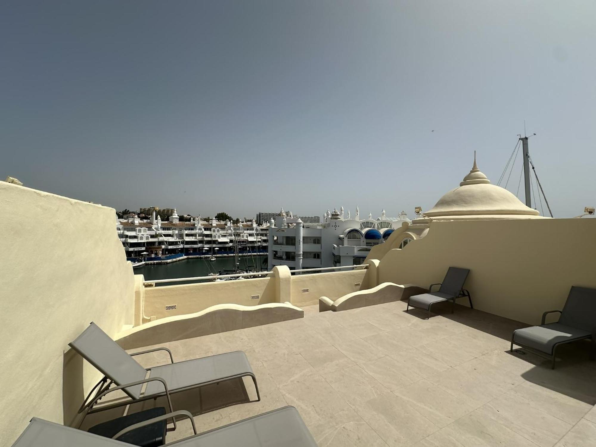 Nice Apartament In Puerto Marina بينالماذينا المظهر الخارجي الصورة